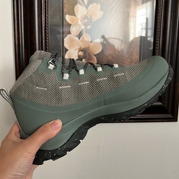 REI Shoes - NWT REI Co-op Flash Hiking Boots Women's Dusty Olive/Gray